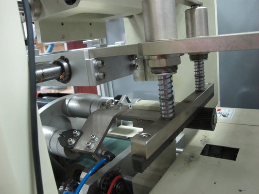 Servoantrieb 2700 Stück/Stunde Automatische Warmstempelmaschine CE-Zertifizierung