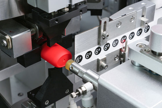 2KW 220VAC PLC-Steuerlippenstift-Etikettiermaschine
