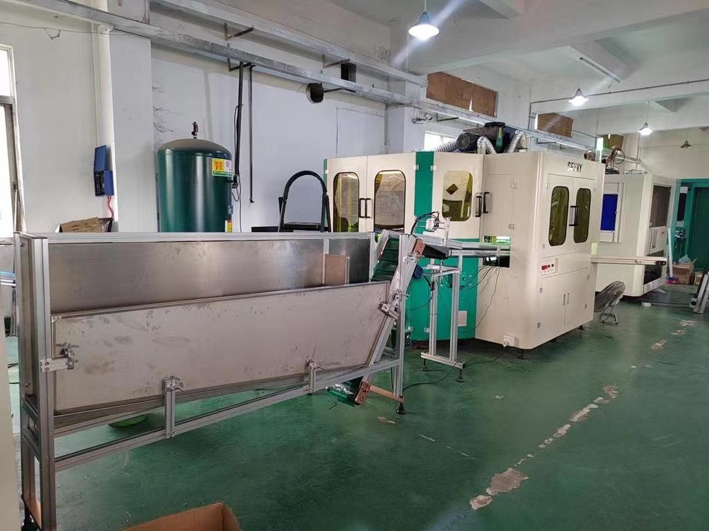 PP-Hardtube-Bildschirmdruckmaschine Kartusche für Schmiermittel montierte Hardtube CNC-Rotationsbildschirmdruckmaschine